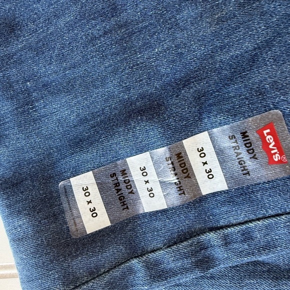 Levis Middy Straight Leg Jeans 30 X 30 Blue Womens Mid Rise NEW. 1112 - Picture 2 of 5